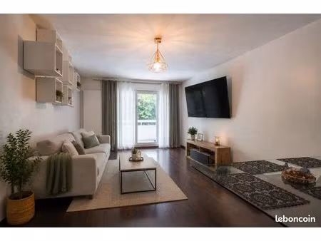 appartement 2 pièces 54 m²
