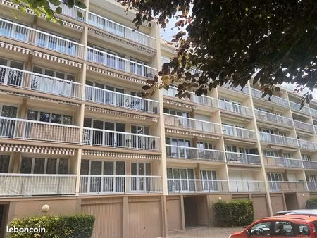 appartement 4 pièces 77 m²