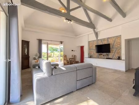 longère 5 pièces 255 m²