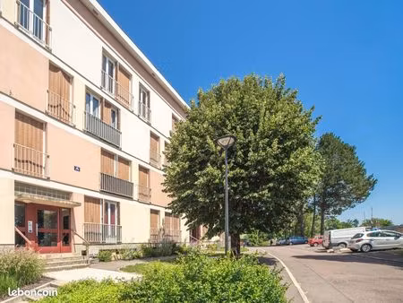 appartement 3 pièces 55 m²