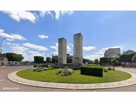local 35 m² le chesnay-rocquencourt