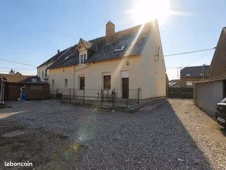 maison 7 pièces 220 m²