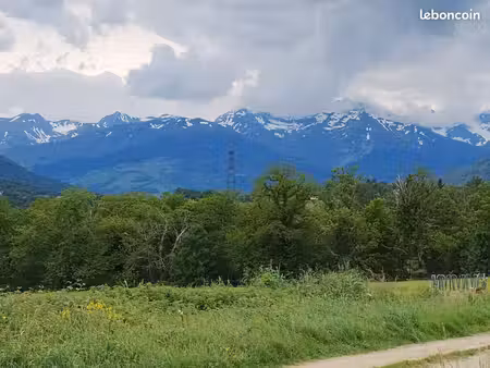 bagnères de bigorre : terrain exceptionnel avec vue panoramique sur les pyrénées