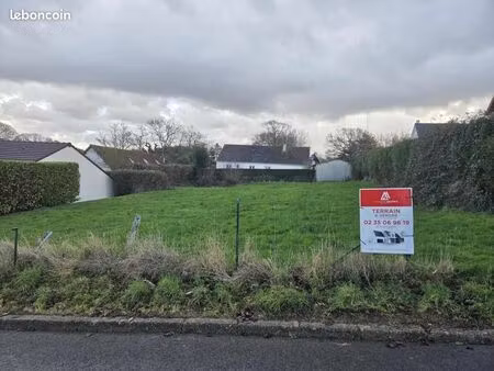 terrain 800 m² criel sur mer