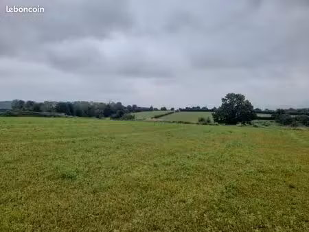 terrain 1 000 m² douvrend