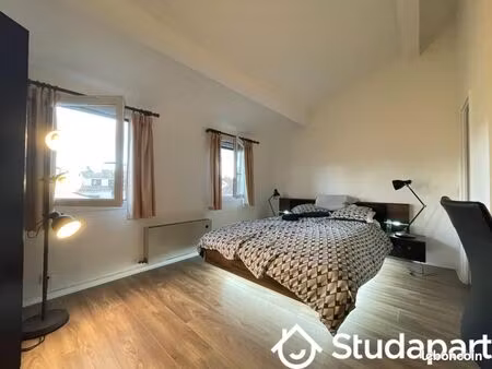 chambre 1 pièce 12 m²