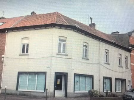 immeuble de caractère à linselles – fort potentiel d’investissement ou projet mixte