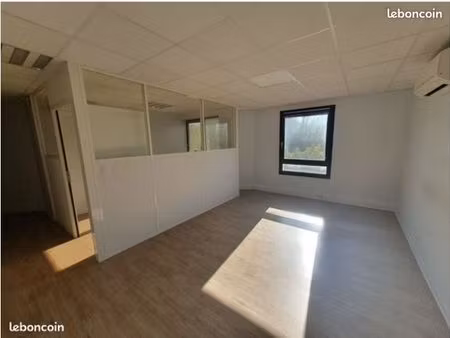 bureau meylan 190m2
