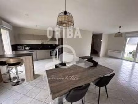 location maison meublé à carquefou (44470) : à louer meublé / 90m² carquefou