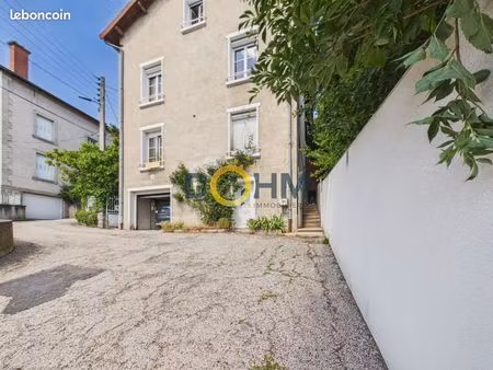 propriété 12 pièces 199 m²