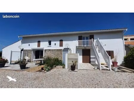 longère 11 pièces 189 m²