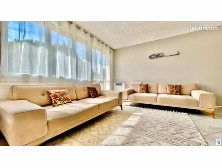appartement 4 pièces 80 m²