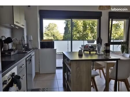 appartement 3 pièces 65 m²
