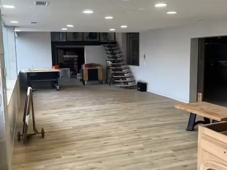 local à louer mélou 60m2 avec 40m2 depot