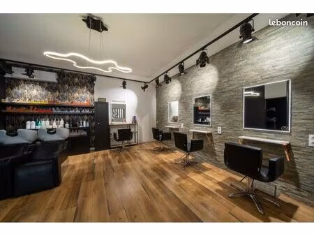 fonds de commerce + murs commerciaux