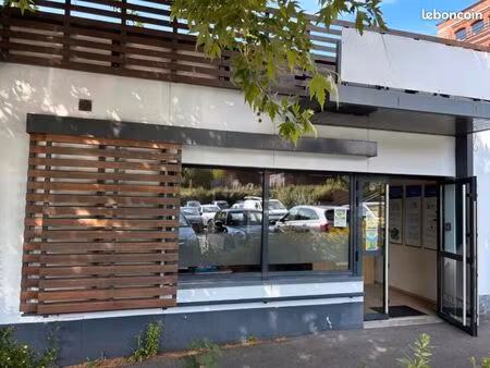 local commercial 98 m² roncq