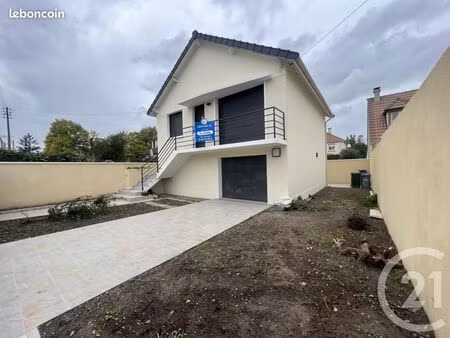 pavillon 4 pièces 94 m²