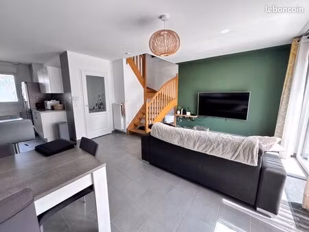 maison 4 pièces 79 m²