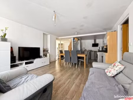 maison 4 pièces 104 m²