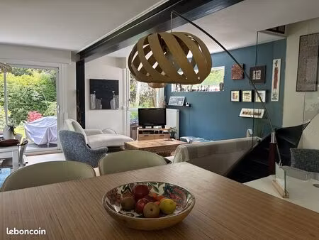 maison 5 pièces 140 m²