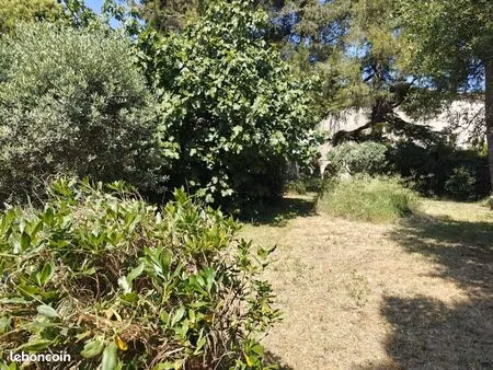 terrain 451 m² vedene