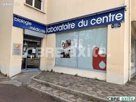 local commercial 236 m² bourgoin-jallieu