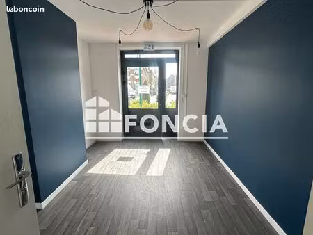 local commercial 42 m²