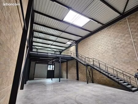 local 269 m² montmagny