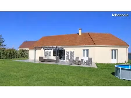 maison plain-pied rénovée 134 m² — grande pièce de vie 65 m²  dpe c  terrain 1 100 m²