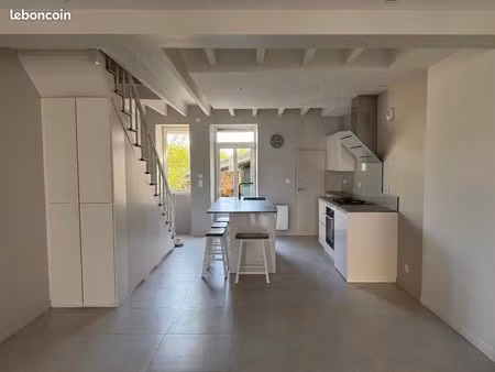 maison 3 pièces 84 m²