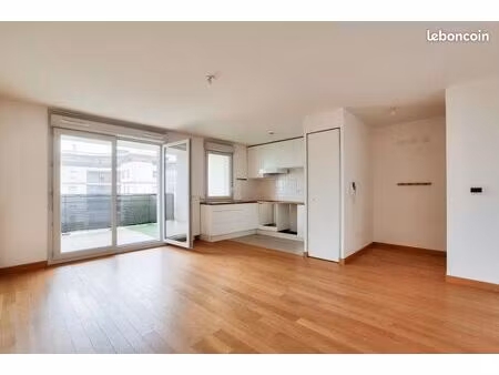 appartement 3 pièces 69 m²