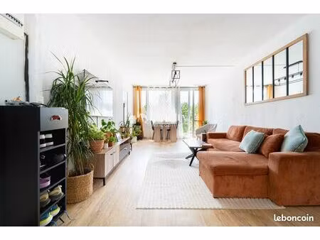 appartement 4 pièces 74 m²