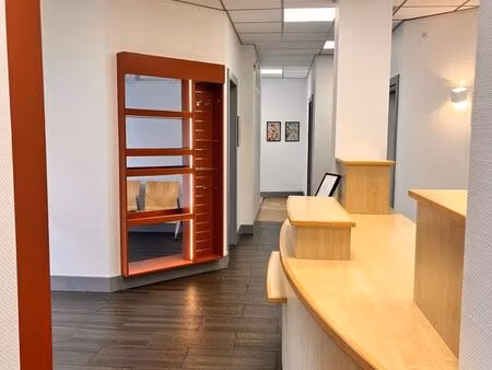 local professionnel 146 m² – idéal professions libérales  médicales ou paramédicales – bou