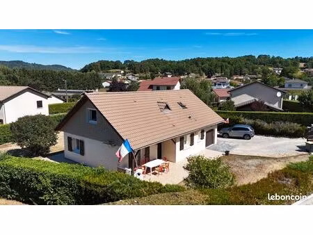 maison 5 pièces 106 m²
