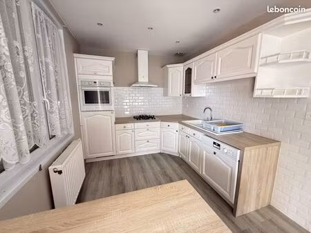 maison 4 pièces 76 m²