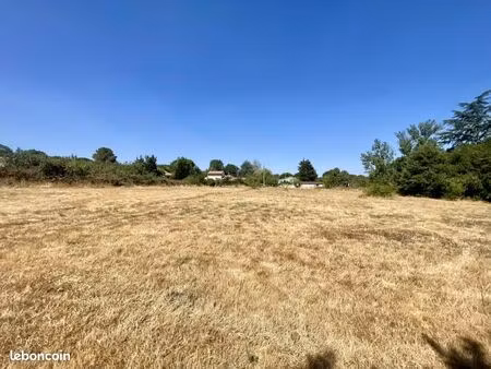 terrain 3 200 m² graulhet