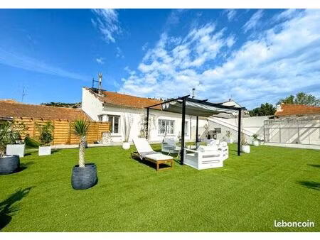 hangar pour activité professionnelle + appartement avec terrasse