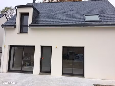 maison 5 pièces 104 m²