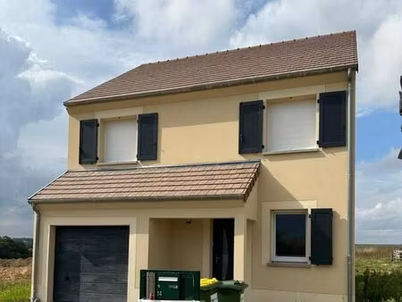 maison 5 pièces 93 m²