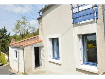 thouars - maison proche centre ville - vue campagne