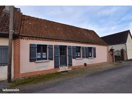 maison avec étang