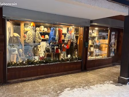 magasin vêtements et accessoires