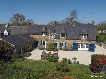 longère 5 pièces 221 m²