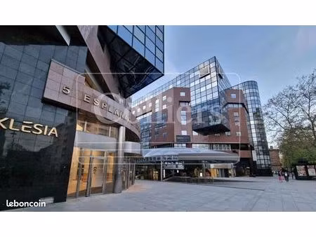 bureaux 2 086 m²