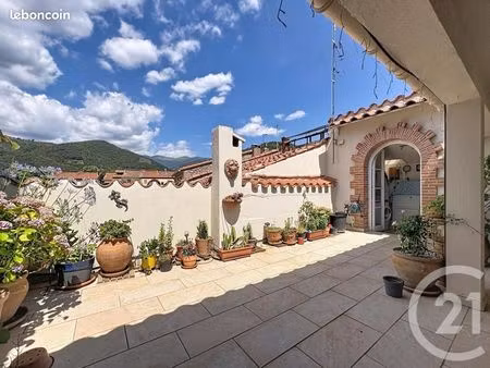 maison de village 7 pièces 233 m²