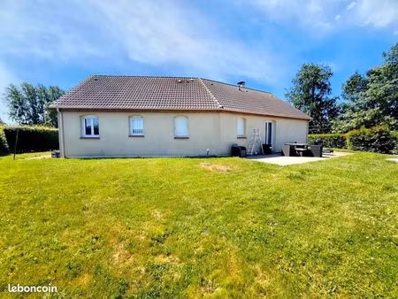 pavillon 98 m² valliquerville