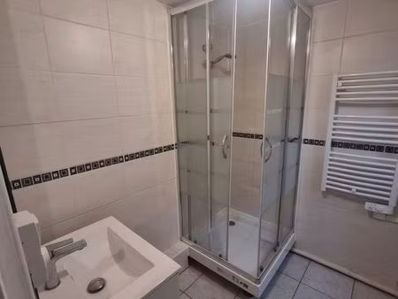 immeuble 10 pièces 155m2