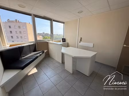 vente locaux professionnels 7 pièces 103.15 m² à nimes (30000)  169 000 €