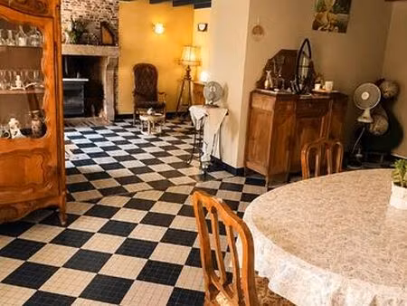 maison en pierre de village 220 m2