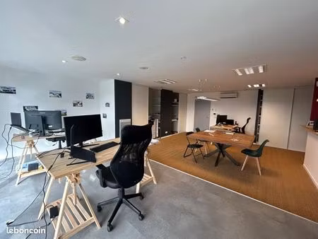 bureaux 75 m²